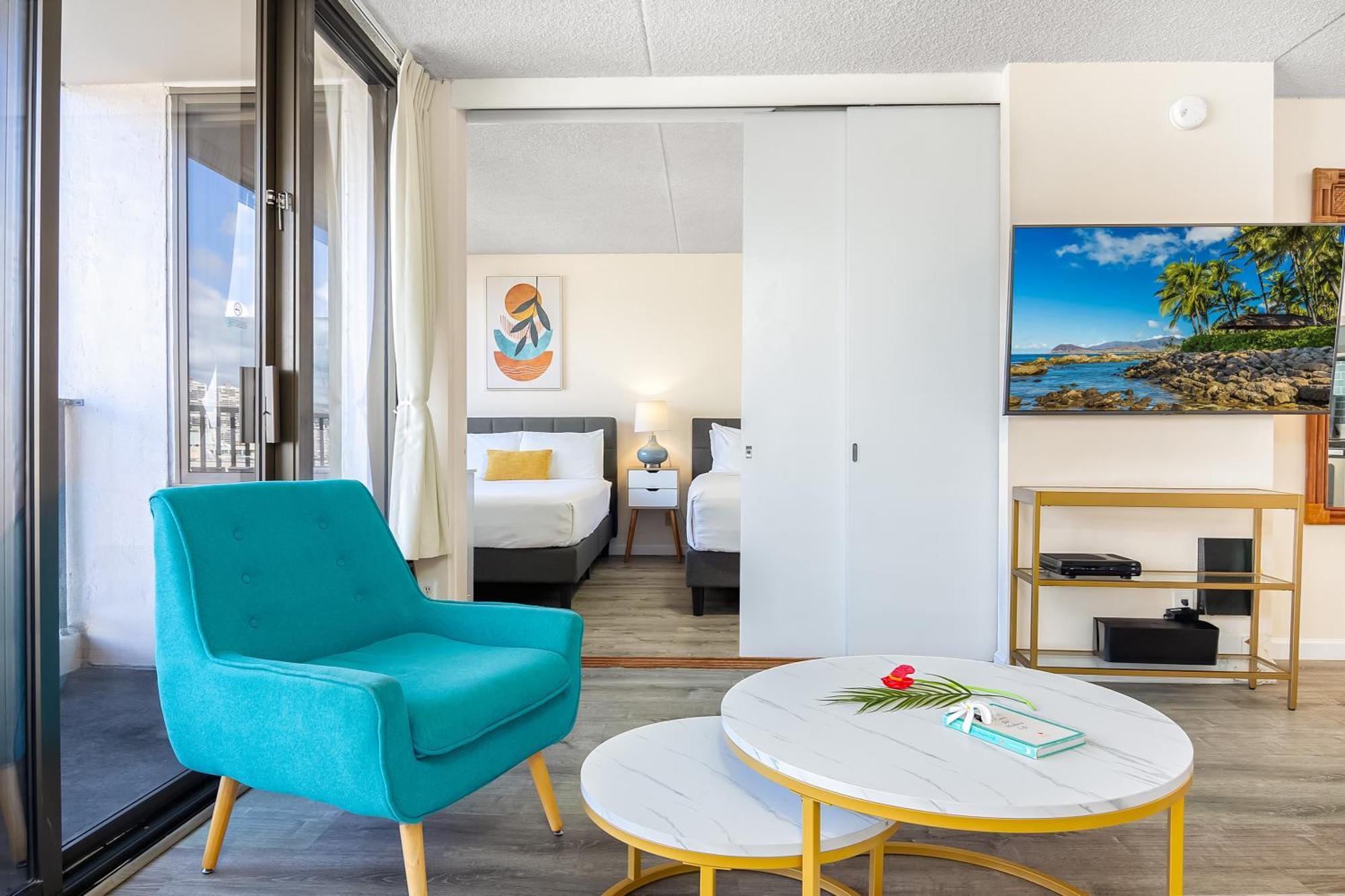 Apartment Tropical Gem Near Waikiki With Free Parking!