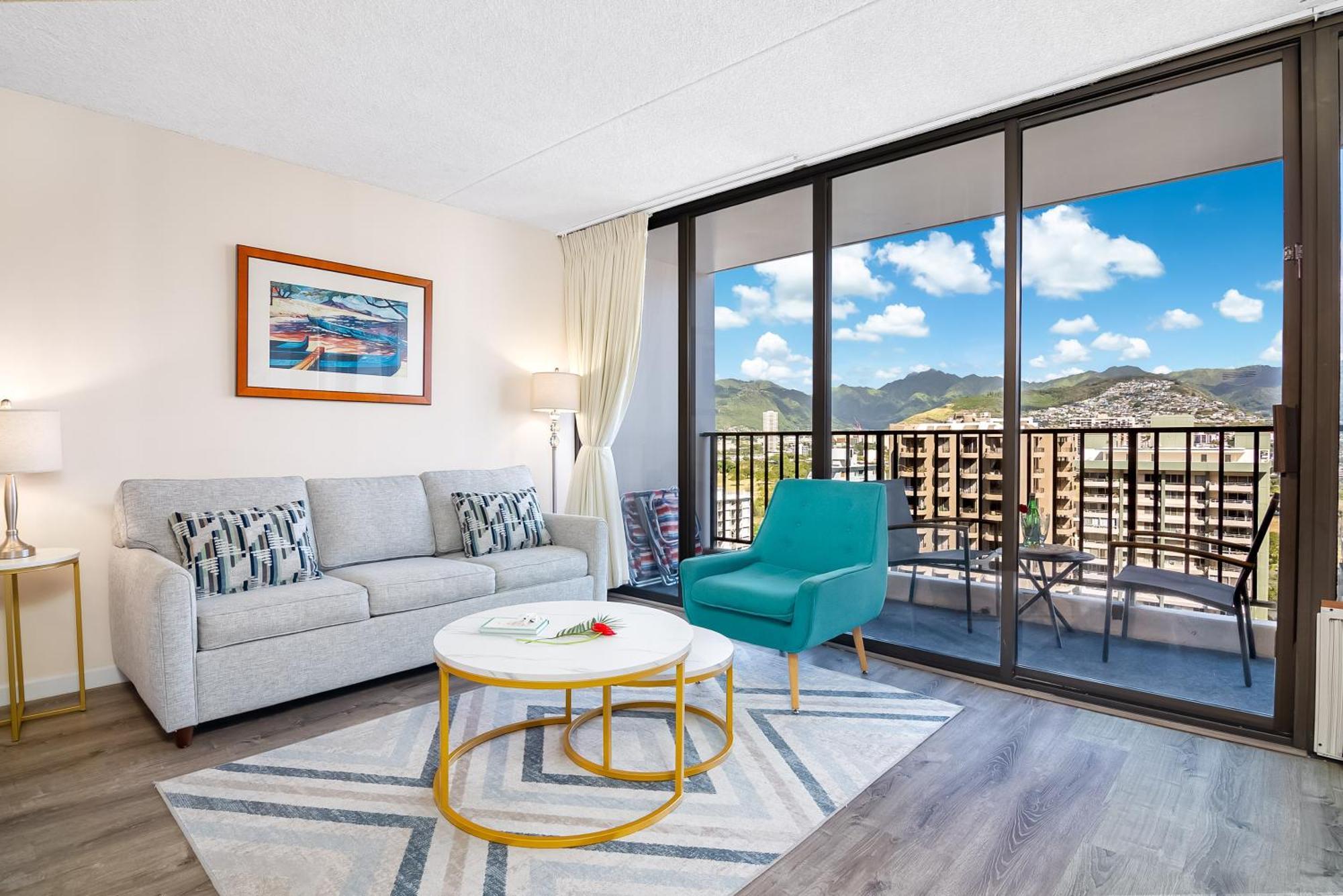 Apartment Tropical Gem Near Waikiki With Free Parking!