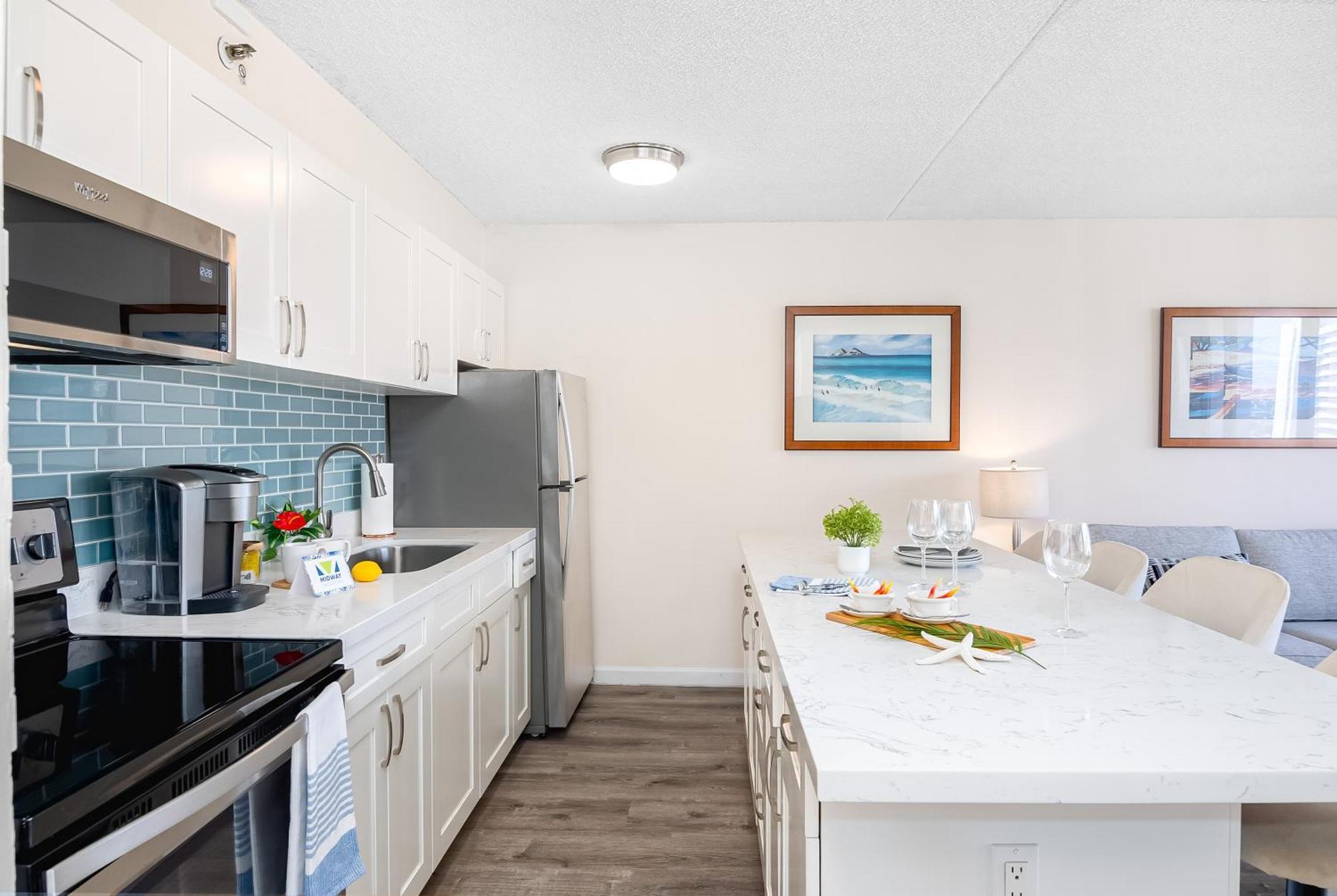 Apartment Tropical Gem Near Waikiki With Free Parking! *